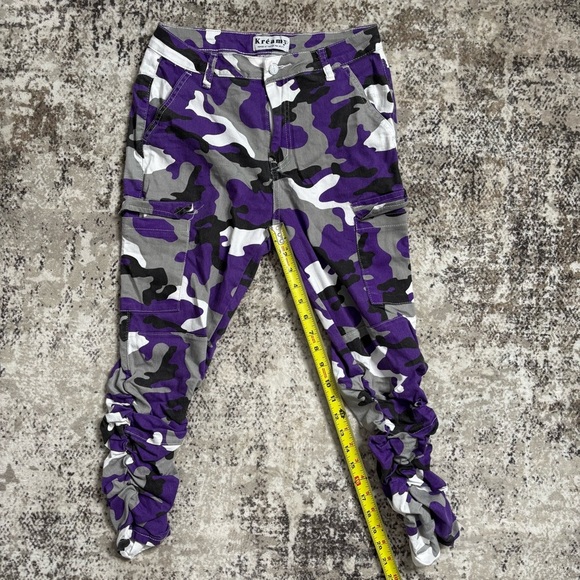 Kréamy Purple Gray and White Camo Cargo Pants Size Medium - Picture 5 of 7